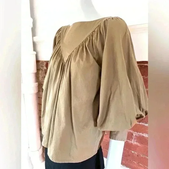 Future Primitive Balloon Sleeve Blouse in Khaki Sustainable - Picture 4 of 13